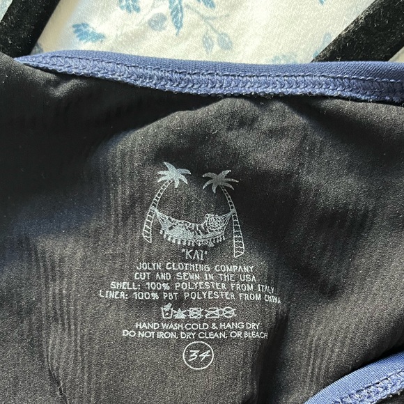 LIKE NEW Jolyn Kai One Piece - Picture 3 of 5